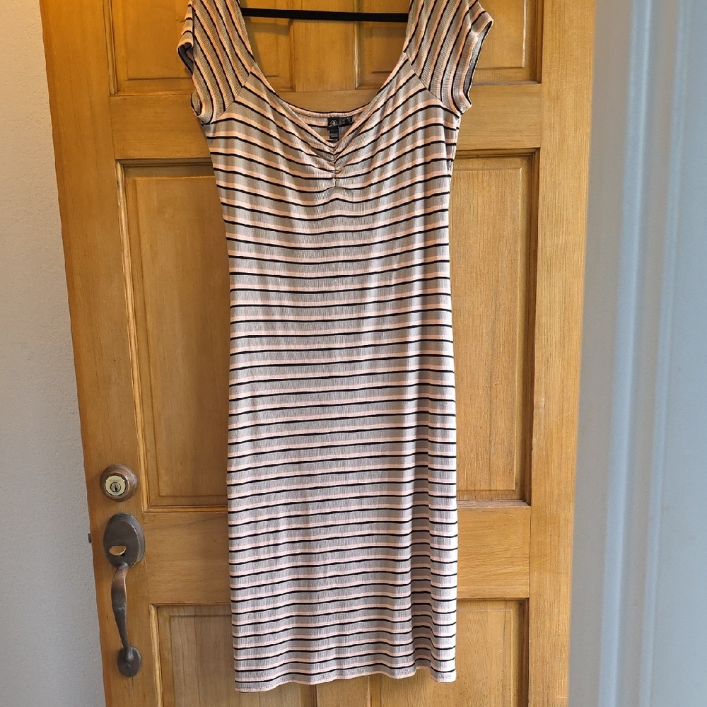 Volcom All Booed Up Taupe, Pink and Black Striped Midi Dress Size XL